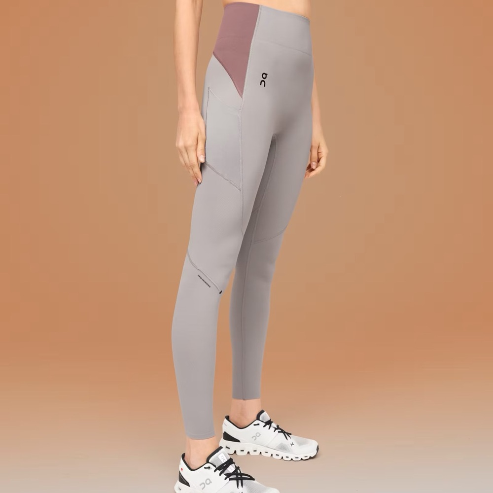 ☁️ON- Movement Tights Long☁️